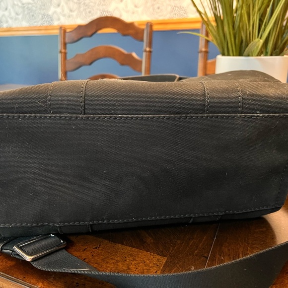 Marc Jacobs Black Canvas The Tote Bag with White Logo - Picture 7 of 9